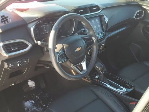 Used 2023 Chevrolet TrailBlazer ACTIV w/ Sun and Liftgate Package image 10