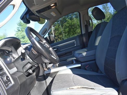 Used 2018 RAM 1500 Big Horn image 27