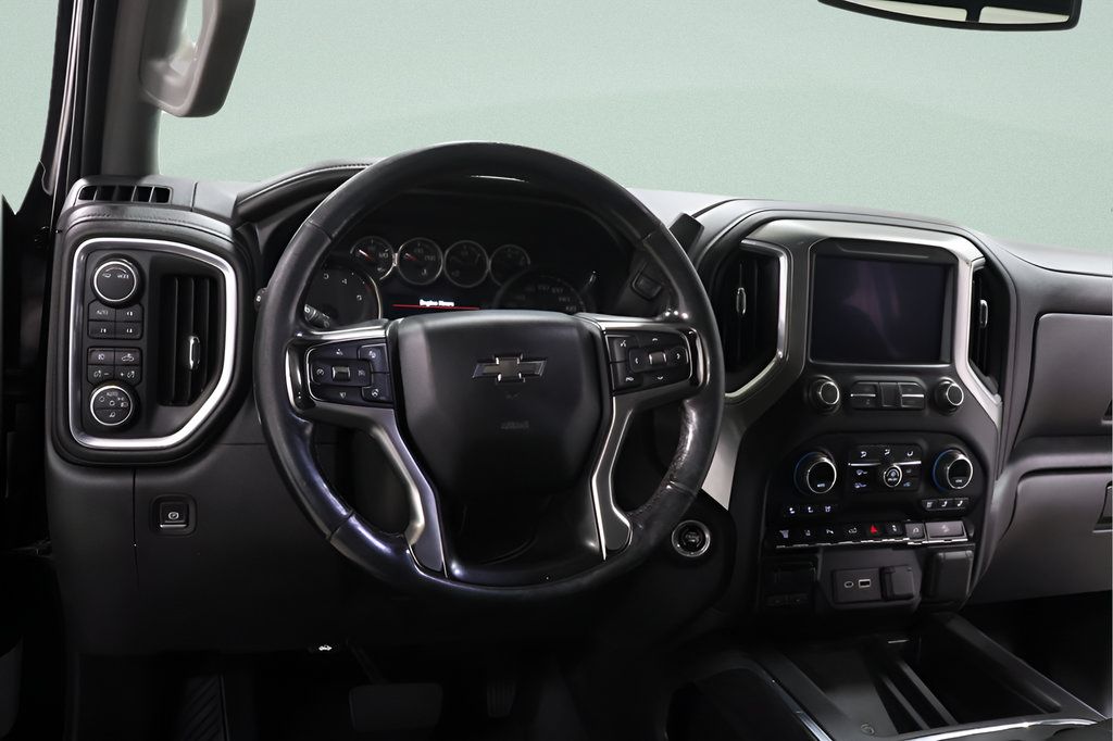 Used 2021 Chevrolet Silverado 2500 LTZ w/ LTZ Plus Package AWD/4WD image 9