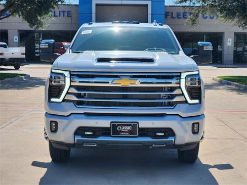 New 2026 Chevrolet Silverado 3500 High Country w/ High Country Premium Package AWD/4WD image 3