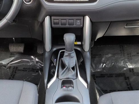 Certified 2023 Toyota Corolla Cross LE FWD image 19