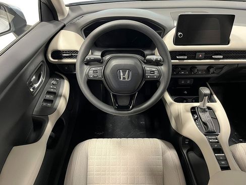 New 2026 Honda HR-V LX image 16