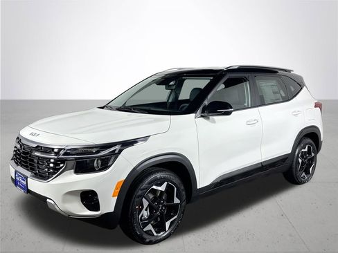 New 2026 Kia Seltos S image 2