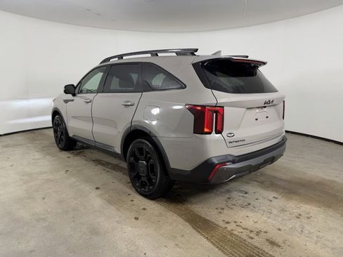 Used 2025 Kia Sorento SX Prestige image 11