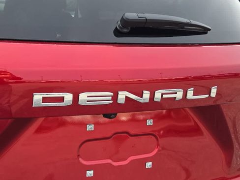 New 2026 GMC Terrain Denali w/ LPO, Floor Liner Package image 18