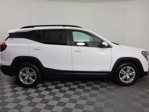 Used 2023 GMC Terrain SLE w/ Driver Convenience Package AWD/4WD image 8