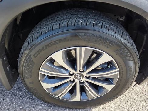 Used 2025 INFINITI QX60 Pure w/ Cargo Package image 10