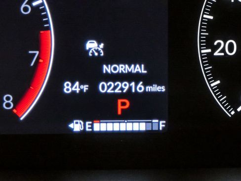 Used 2024 Honda Pilot EX-L image 22
