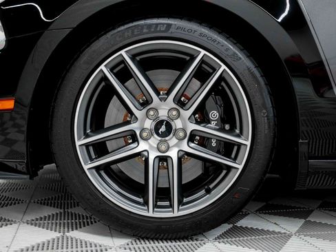 Used 2013 Ford Mustang Boss 302 RWD image 36