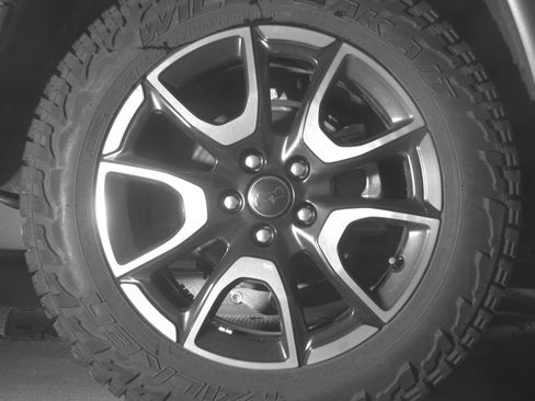 Used 2025 Jeep Compass Trailhawk image 15