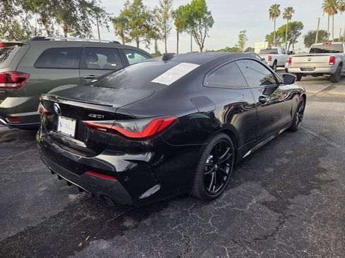 Used 2022 BMW 430i Coupe w/ M Sport Package RWD image 5