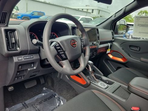 New 2026 Nissan Frontier PRO-4X w/ Pro-4x Convenience Package AWD/4WD image 13