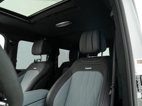 Used 2025 Mercedes-Benz G 63 AMG 4MATIC image 13