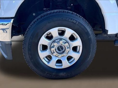 Certified 2024 Ford F250 XLT w/ FX4 Off-Road Package AWD/4WD image 6