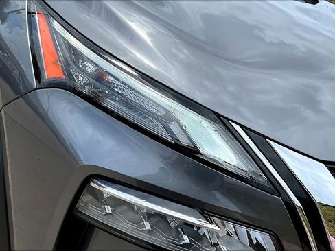 Used 2023 Nissan Rogue SV image 26