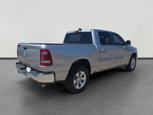 Used 2024 RAM 1500 Laramie AWD/4WD image 5