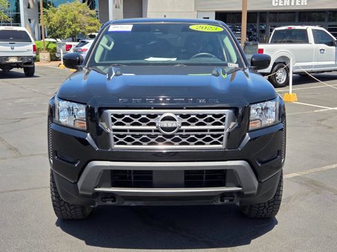 Used 2023 Nissan Frontier SV w/ Tow Package AWD/4WD image 8