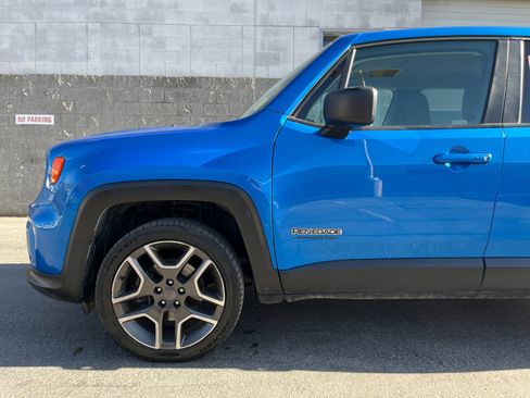 Used 2020 Jeep Renegade Sport AWD/4WD image 9