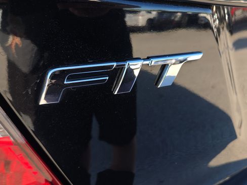 Used 2020 Honda Fit Sport image 31