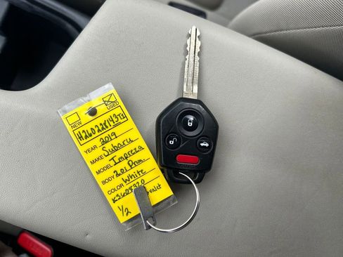 Used 2019 Subaru Impreza 2.0i Premium AWD/4WD image 31