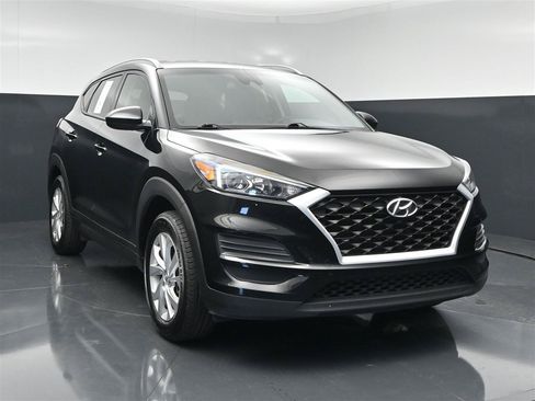 Used 2021 Hyundai Tucson Value w/ Cargo Package FWD image 1