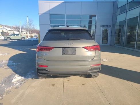 Used 2024 Audi Q3 2.0T Premium image 6