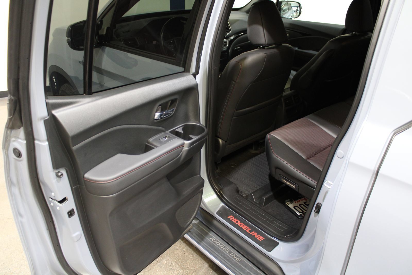 Used 2023 Honda Ridgeline Black Edition image 13