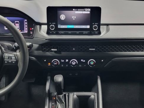 Certified 2023 Honda Accord EX image 18