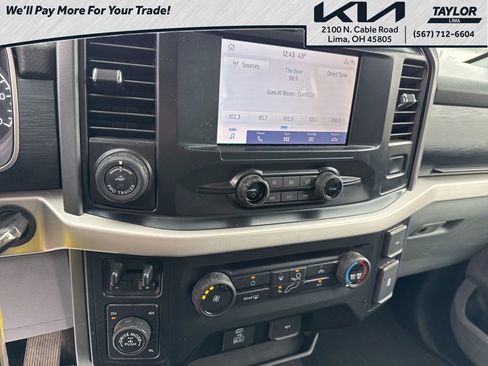 Used 2021 Ford F150 XLT w/ Trailer Tow Package image 23