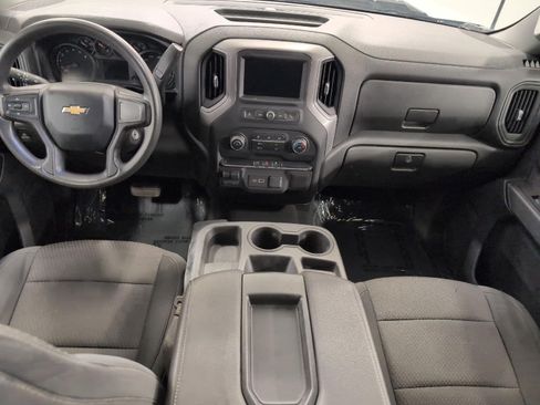 Used 2021 Chevrolet Silverado 2500 Custom w/ Custom Value Package AWD/4WD image 6