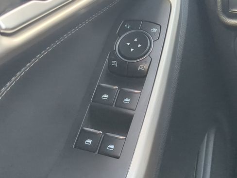 Used 2023 Ford Explorer Limited image 25