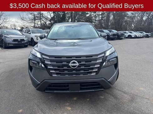 New 2026 Nissan Rogue SV image 9