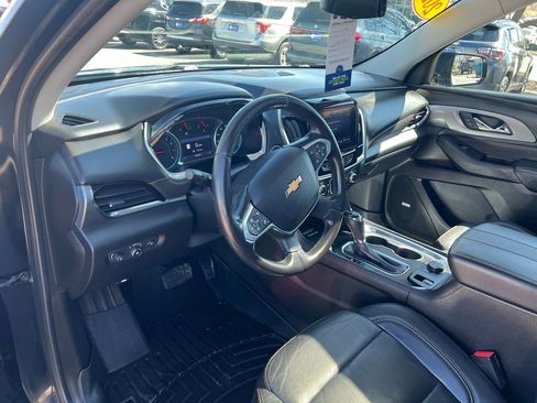 Used 2020 Chevrolet Traverse Premier w/ Redline Edition image 17