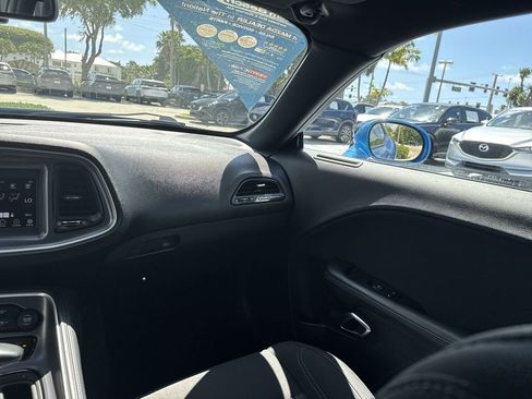 Used 2019 Dodge Challenger SXT RWD image 15