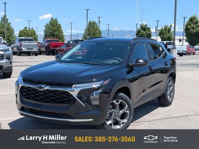 New 2025 Chevrolet Trax LT w/ Driver Confidence Package