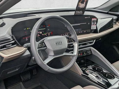 New 2025 Audi Q5 Premium Plus image 3