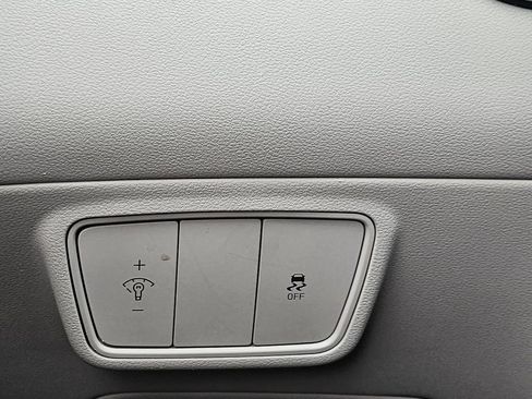 Certified 2023 Hyundai Tucson SE FWD image 16
