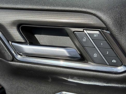 Used 2024 GMC Sierra 1500 AT4 w/ Technology Package image 18