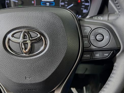 Used 2025 Toyota Corolla SE FWD image 20