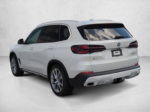 New 2026 BMW X5 xDrive50e w/ Executive Package AWD/4WD image 9