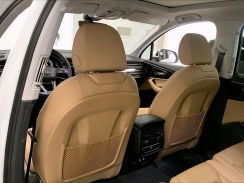 Used 2022 Audi Q7 3.0T Premium w/ Convenience Package image 11