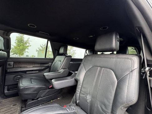 Used 2018 Ford Expedition Max Limited w/ Driver Assistance Package AWD/4WD image 9