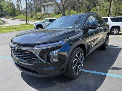 New 2025 Chevrolet Trax RS w/ Driver Confidence Package