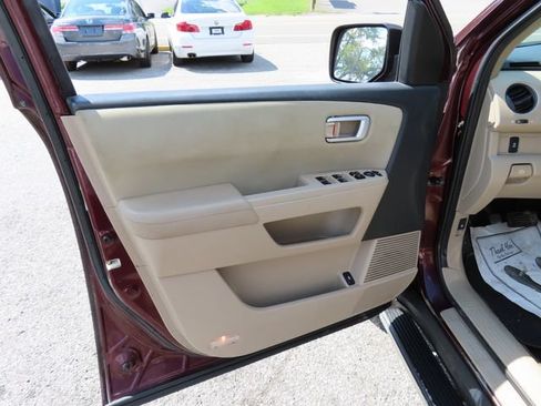 Used 2015 Honda Pilot EX image 15