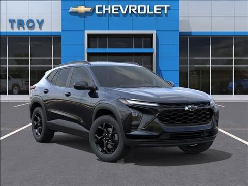 New 2026 Chevrolet Trax LT FWD image 7
