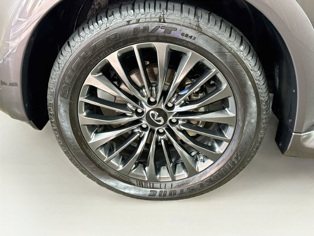 Certified 2024 INFINITI QX80 Sensory AWD/4WD image 44