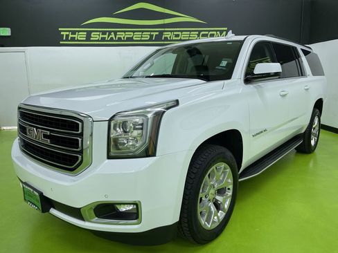 Used 2020 GMC Yukon XL SLT image 3