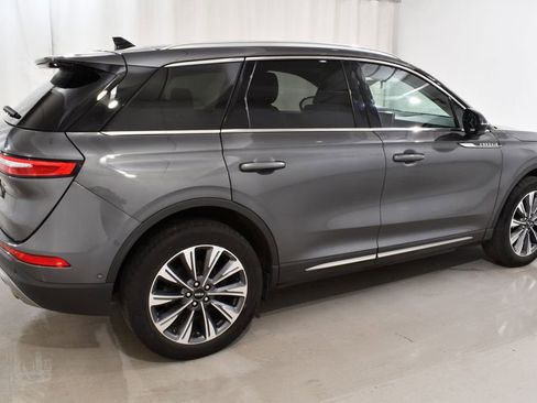 Used 2022 Lincoln Corsair Reserve w/ Equipment Group 201A image 11