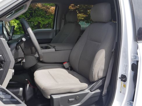 Used 2020 Ford F150 XLT w/ XTR Package AWD/4WD image 27
