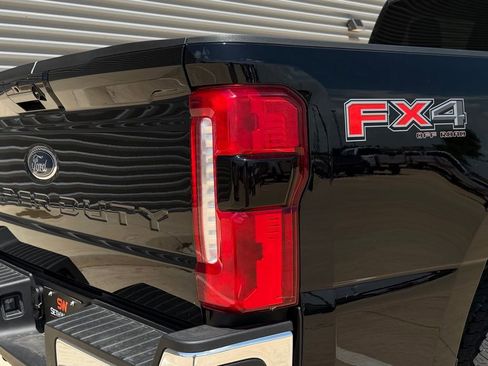New 2026 Ford F250 Lariat AWD/4WD image 9